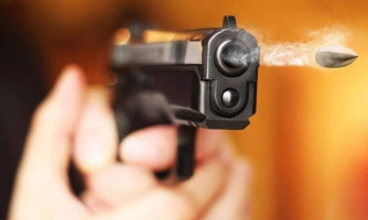 Tentativa de homicídio em Cáceres: homem se esconde em árvore para escapar de ataque