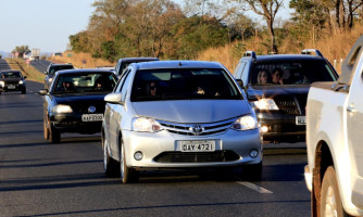 Governo de MT prorroga até 2028 benefício fiscal que isenta IPVA de veículos novos
