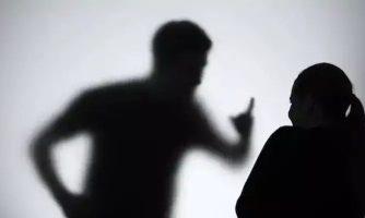 Mulher de 54 anos denuncia agressão do próprio irmão em Mirassol D’Oeste