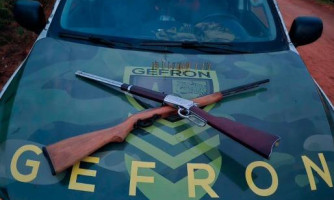 GEFRON apreende carabinas e munições após perseguição na MT-175 em Cáceres