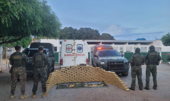 Operação do Gefron apreende R$ 648 mil em skunk dentro de ambulância