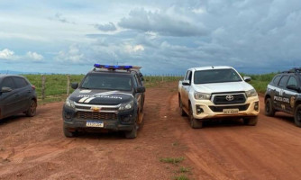 Ação integrada na fronteira recupera dois veículos furtados que seriam levados para Bolívia