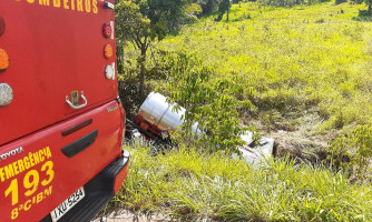 Acidente fatal na br-174: bombeiros trabalharam três horas para retirar corpo das ferragens