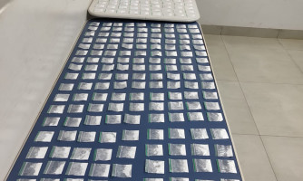 Adolescente é apreendida pela Polícia com maconha e cocaína