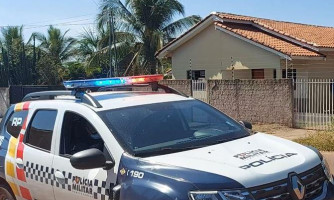 Criminoso invade residência, rouba dinheiro e foge ao perceber que entrou na casa errada