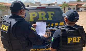 Homem com mandado de prisão é detido pela PRF em Comodoro