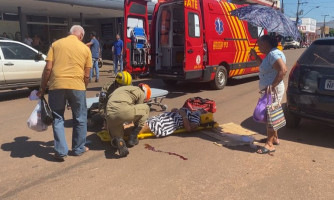 idosa sofre ferimentos graves ao ser atropelada na faixa de pedestre em Pontes e Lacerda