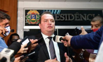 Max diz que vai seguir com modelo de “gestão que deu certo” e destaca R$ 100 milhões em economia