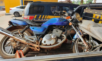 Menor é detido pela PRF em Pontes e Lacerda com moto roubada