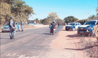 Menor tenta matar mulher à tiros e acaba apreendido pela Polícia Militar