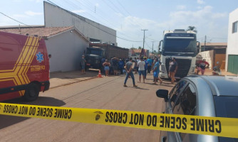 Motociclista morre em acidente com equipamento de Máquina Pesada em Pontes e Lacerda