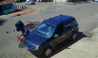 Motociclistas se chocam violentamente na avenida Marechal Rondon