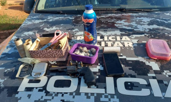 Polícia Militar estoura boca de fumo e prende 04 pessoas por tráfico de drogas