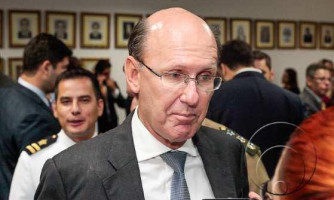 Por unanimidade, TRE cassa mandato de Avalone por caixa 2
