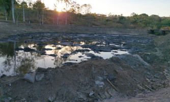 Prefeito de Jauru afirma que se empresa Águas não resolver problema, irá perder a concessão