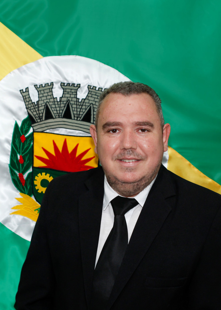 Vereador Joilson do Bar apresenta indicações voltadas à melhoria da infraestrutura da Saúde em Araputanga