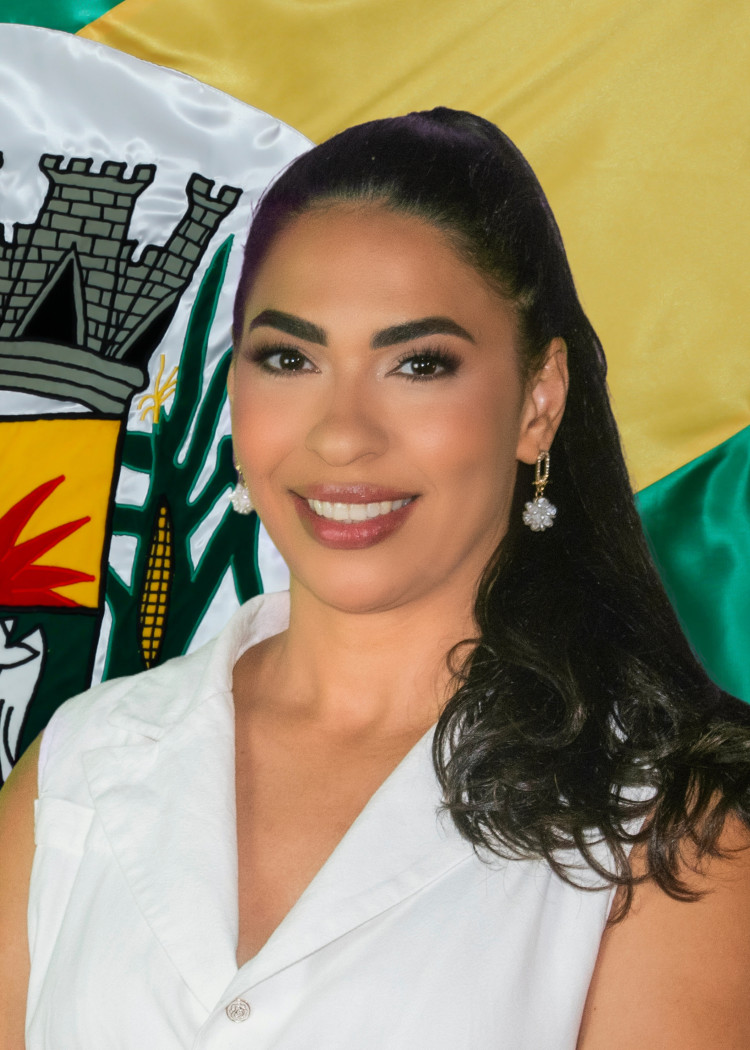 Vereadora Rose Alves indica implantação de UTI Adulto e Neonatal e ampliação de consultas e cirurgias na saúde de Araputanga