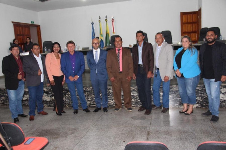 Novo juiz de Araputanga se apresenta para vereadores e destaca processos ativos na Comarca