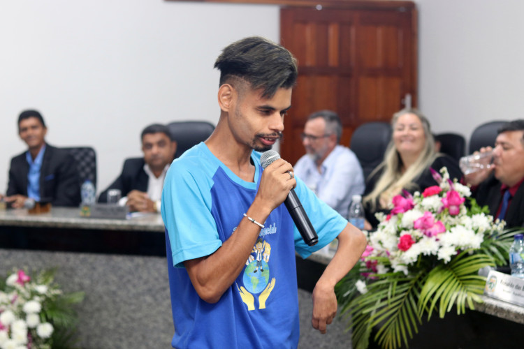 31 pessoas são homenageadas pela Câmara Municipal em celebração aos 60 anos de Araputanga