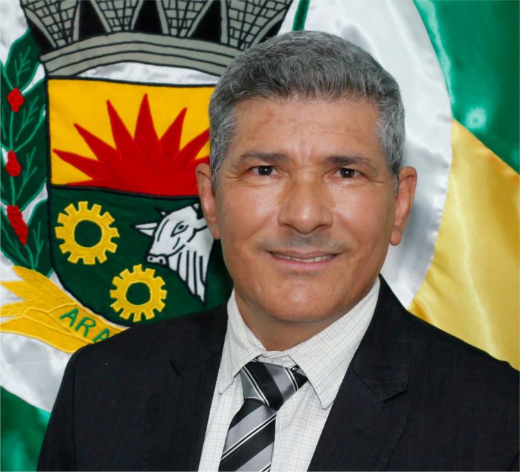 Vereador Irmão Lázaro solicita pavimentação asfáltica da Rua dos Girassóis, no Loteamento Furlan