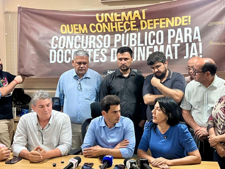 Deputado Moretto e autoridades definem metas para Saúde de Cáceres