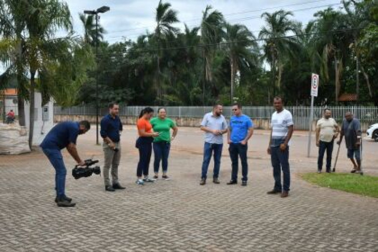 Lideranças de Mirassol D´Oeste recebem Botelho e debatem melhorias
