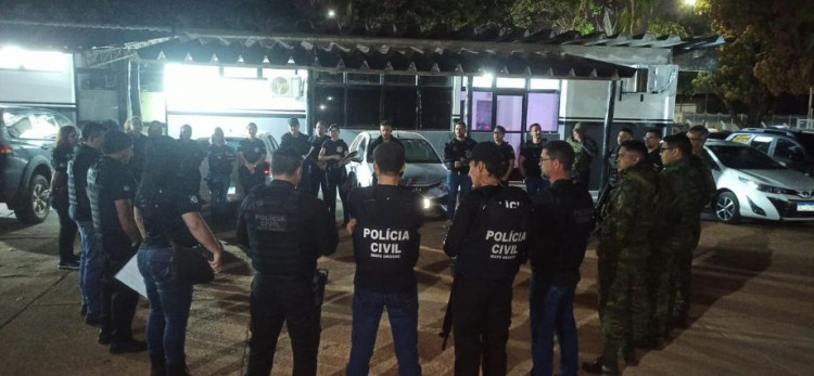 Polícia Civil cumpre mandados contra organização criminosa de traficantes em Cáceres
