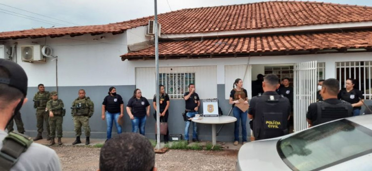 Polícia Civil deflagra operação para cumprimento de buscas relacionadas ao tráfico de drogas em São José dos Quatro Marcos