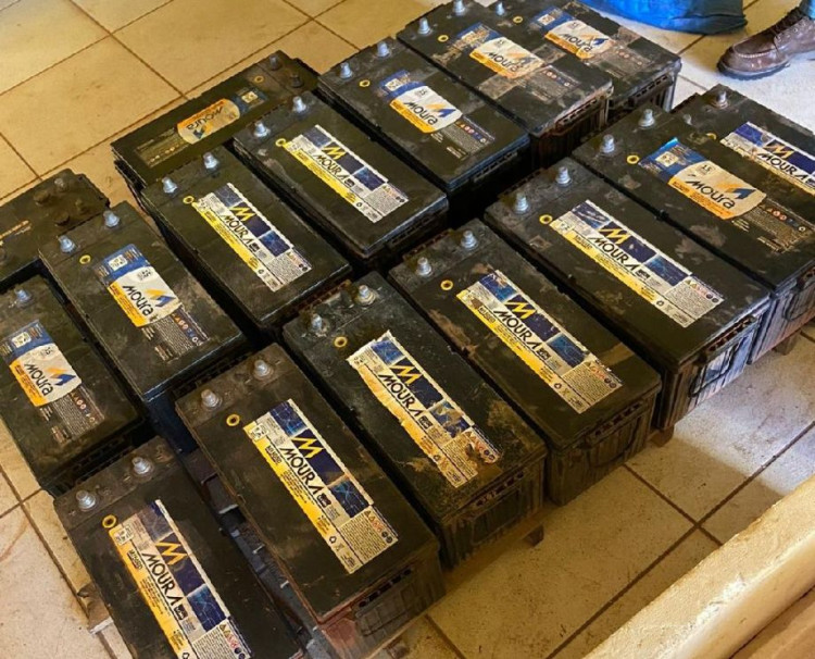 Polícia Civil recupera 23 baterias de caminhão furtadas em Mirassol d’Oeste