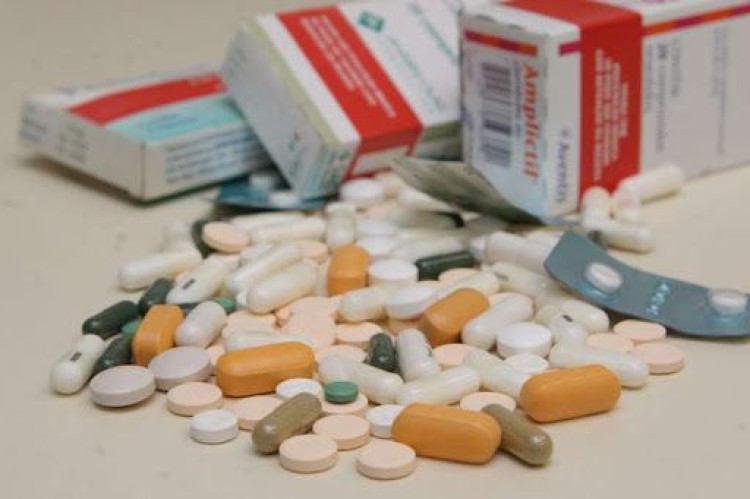 Prefeitura de Cáceres esclarece informações sobre medicamentos vencidos em posto de saúde