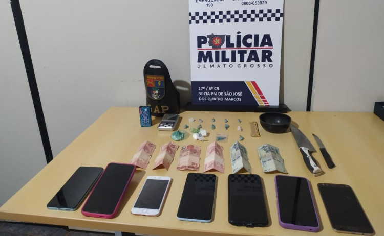 Seis pessoas são presas e dois adolescentes apreendidos por formação de quadrilha e tráfico em São José dos Quatro Marcos