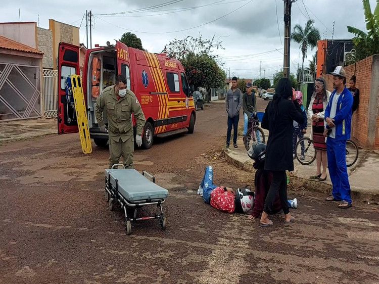 Pontes e Lacerda: mãe e filha ficam feridas em acidente de moto