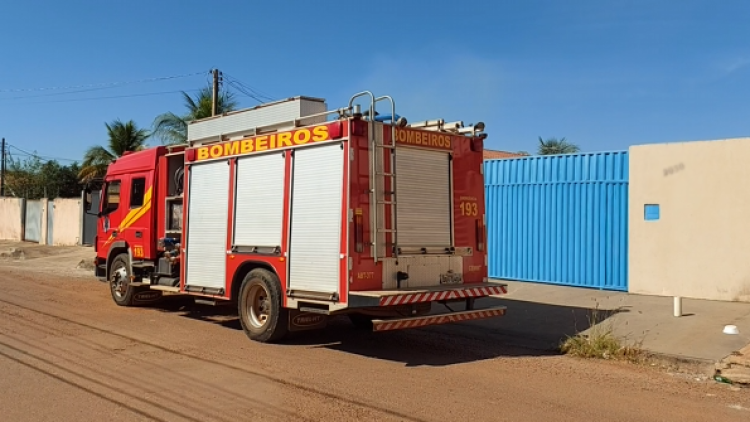 Denúncia: moradora causa susto ao incendiar lixo e mobilizar Corpo de Bombeiros
