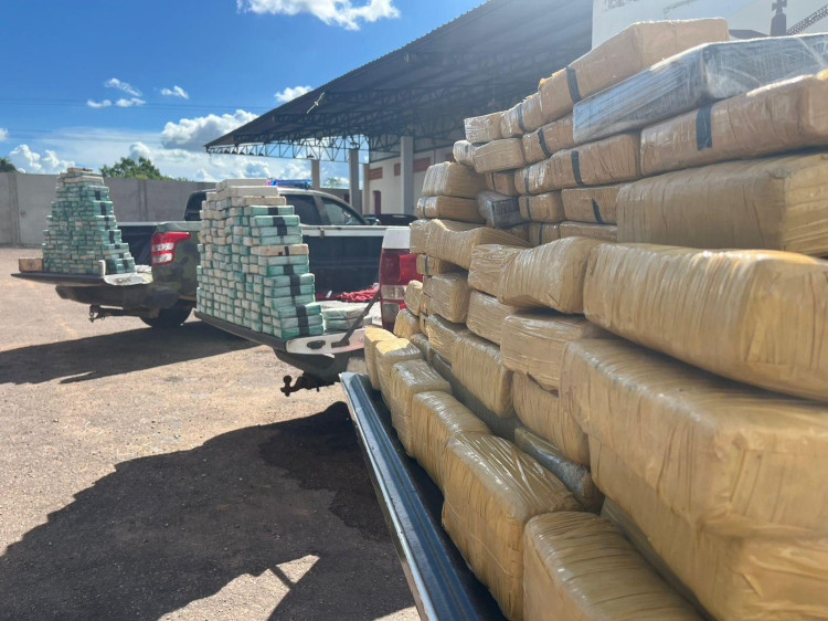 Operação integrada resulta na apreensão de mais de 390 kg de drogas