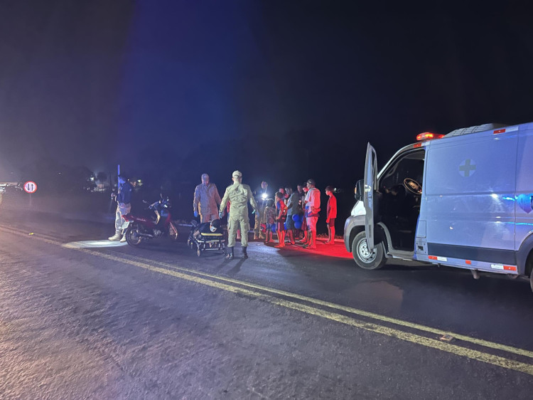 Motociclista e criança ficam feridos após acidente de trânsito em Pontes e Lacerda