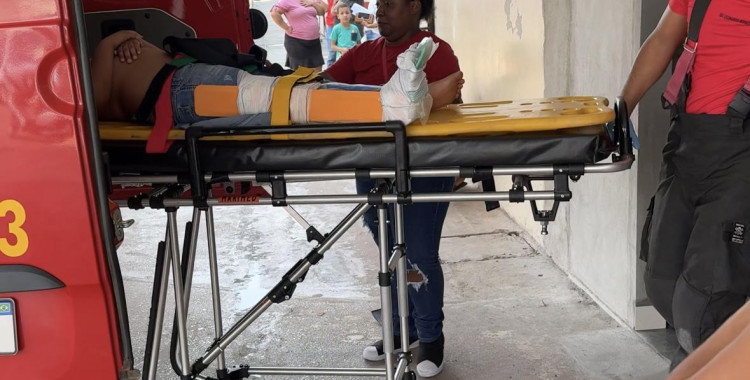Após atropelamento duas crianças precisam de atendimento médico