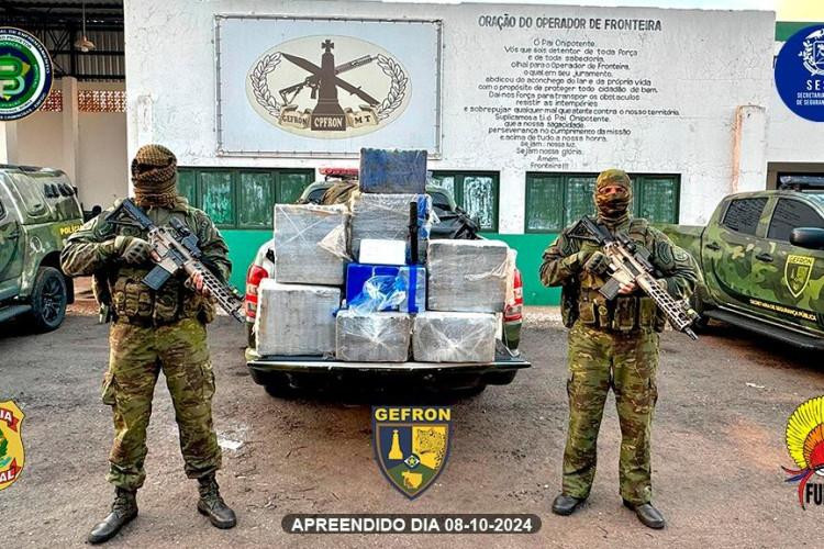 Gefron apreende 236 quilos de cocaína e causa prejuízo de R$ 5,9 milhões ao crime organizado