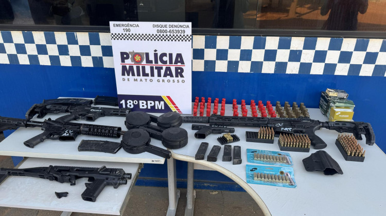 Polícia Militar de Pontes e Lacerda aprende grande arsenal de armas e munições