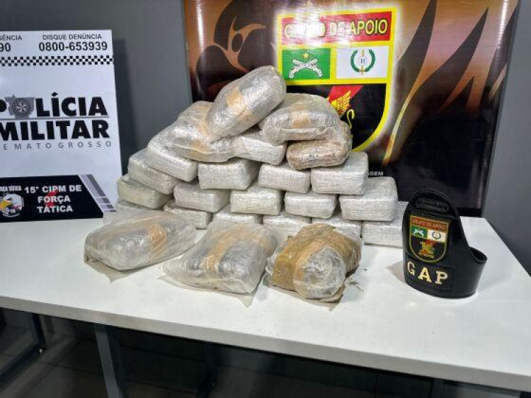 Polícia prende morador de Pontes e Lacerda que transportava 40 quilos de maconha em Várzea Grande
