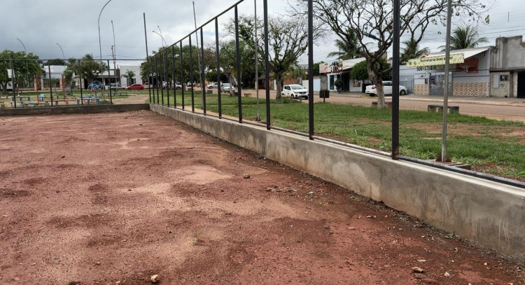 Após eleições, moradores relatam que obras foram “abandonadas”
