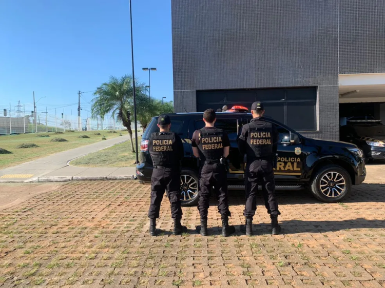 Policia Federal prende homem com matérias de abuso sexual em Lambari D'Oeste