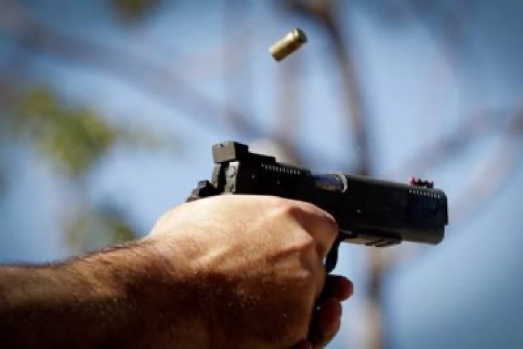 Homem é baleado várias vezes em garimpo e escapa da morte ao ser socorrido por desconhecido