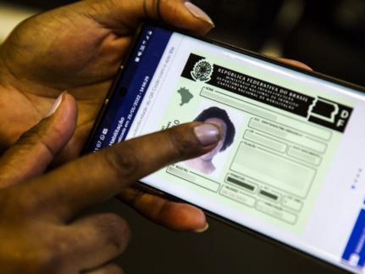 Renovação online da CNH beneficia mais de 280 mil motoristas em Mato Grosso