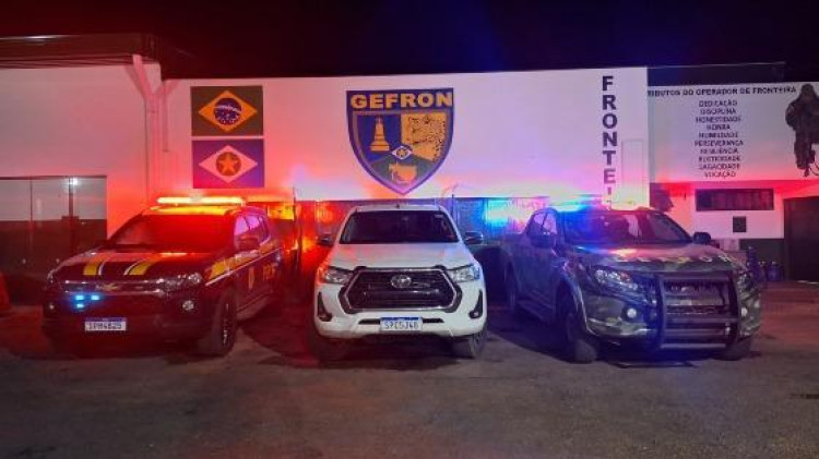 Caminhonete roubada em Cuiabá é recuperada durante operação em Glória D’Oeste