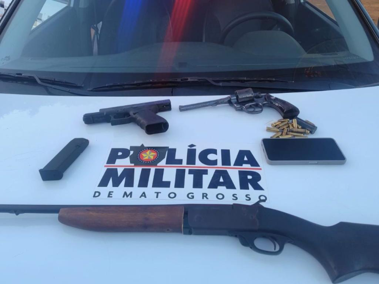 PM desarticula quadrilha e apreende arma de fogo de facção