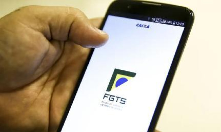 FGTS deve distribuir R$ 12,9 bilhões de lucro a trabalhadores; pagamento será feito até agosto