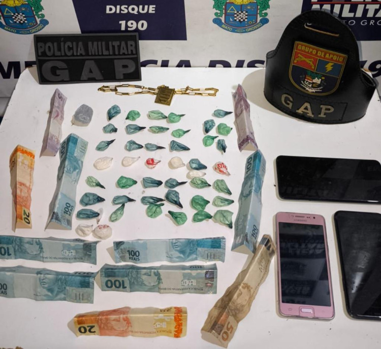 Polícia Militar prende três faccionados e apreende 45 porções de cocaína em Araputanga
