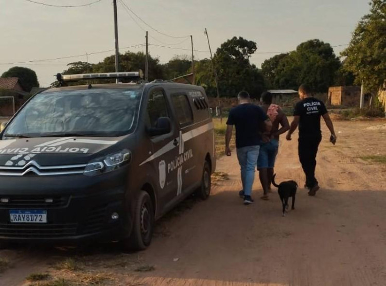 Adolescente é abusada em matagal; PM prende suspeito