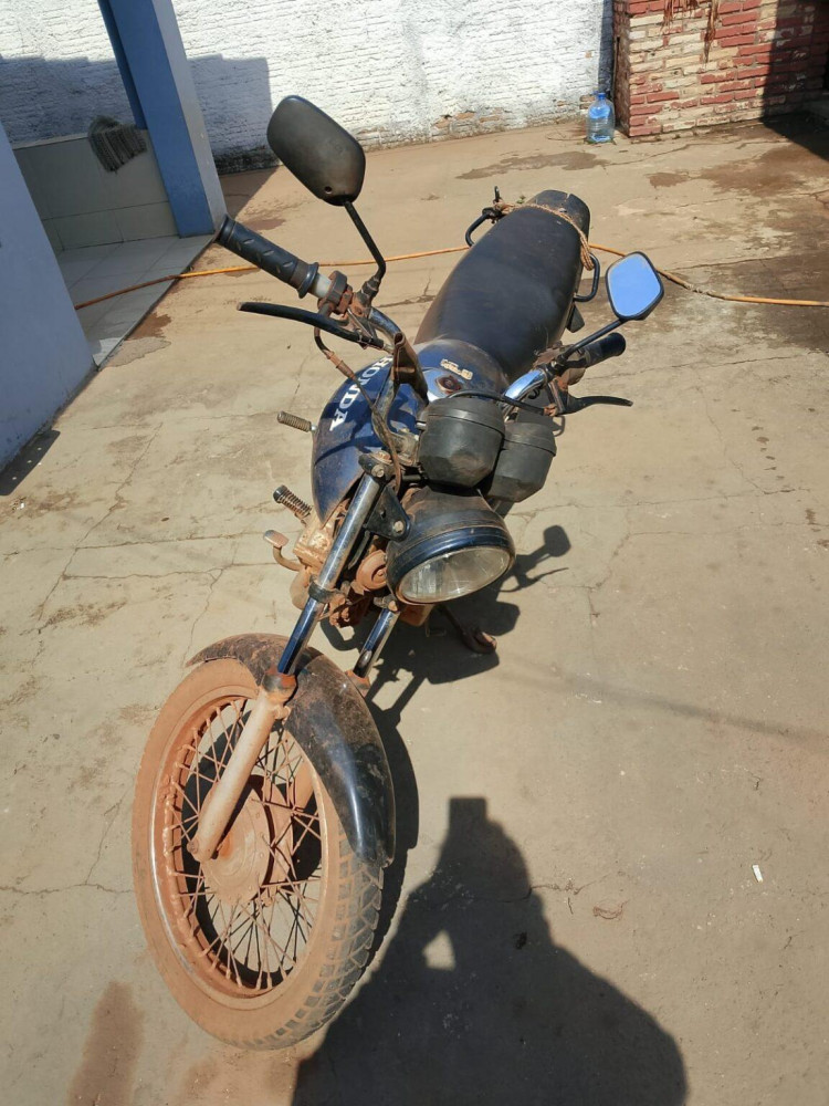 Polícia Militar recupera motocicleta furtada em Vila Bela da Santíssima Trindade