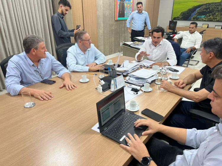 Hospital Santa Casa de Pontes e Lacerda terá incremento de R$ 2,8 milhões após articulação de Moretto e prefeitos do Vale do Guaporé